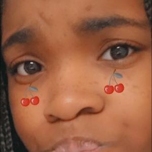 Meet your Posher, Trinity